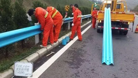 報考道路養護工需要什么資料